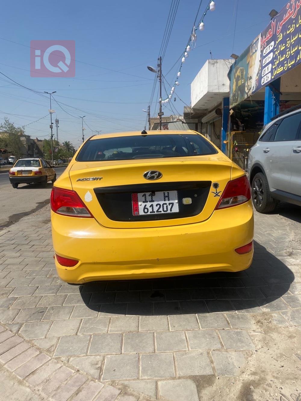Hyundai Accent